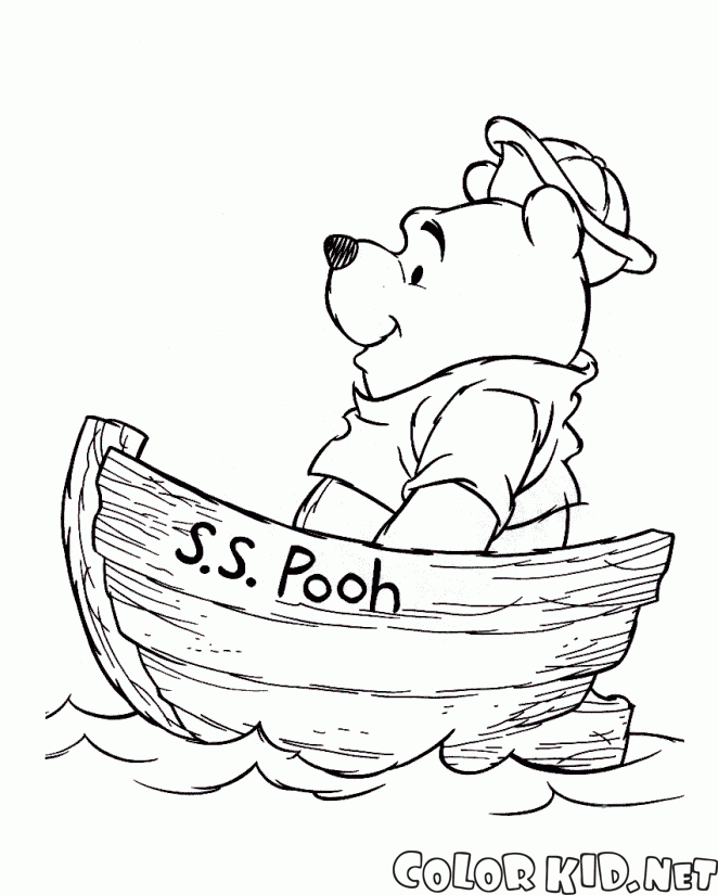 小熊在船上