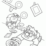 房子是由一個暴擊