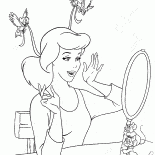 灰姑娘在鏡子前